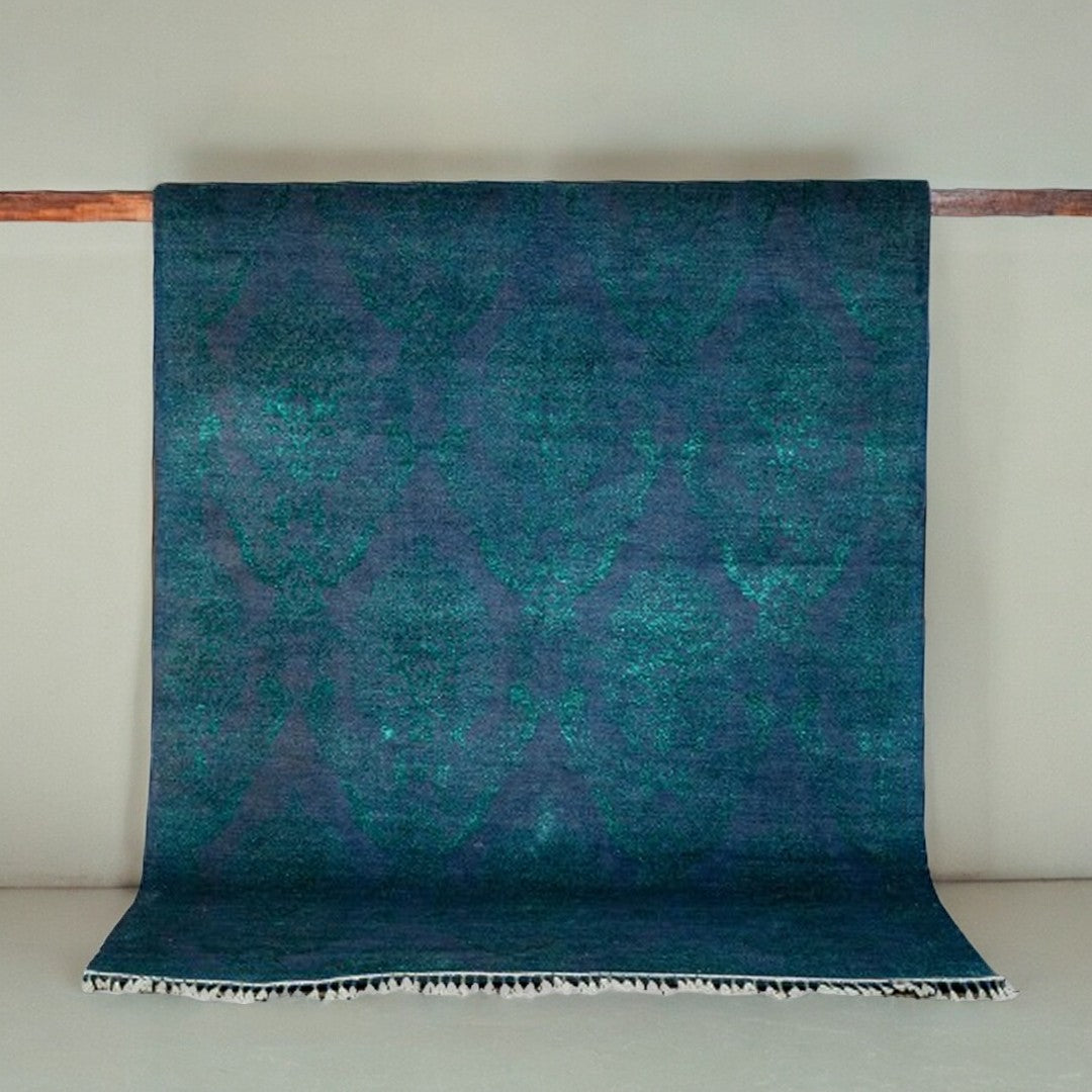 Silken - Size: 9.1 x 5.11 - Imam Carpet Co
