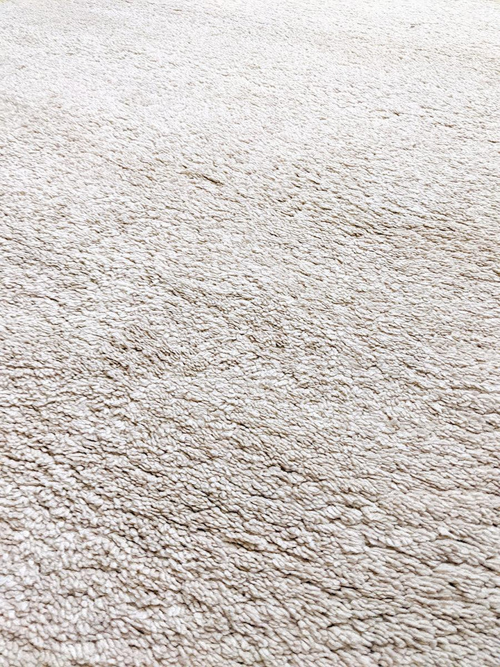 Soothe - Size: 7.9 x 5.7 to 7.11 x 5.7 - Imam Carpet Co