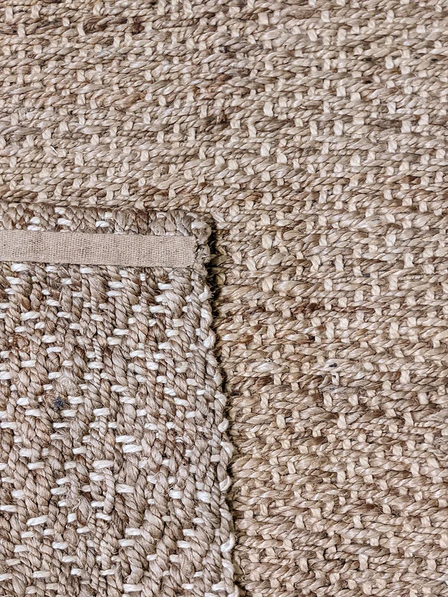 Earthbound - Size: 5.5 x 3.2 - Imam Carpet Co