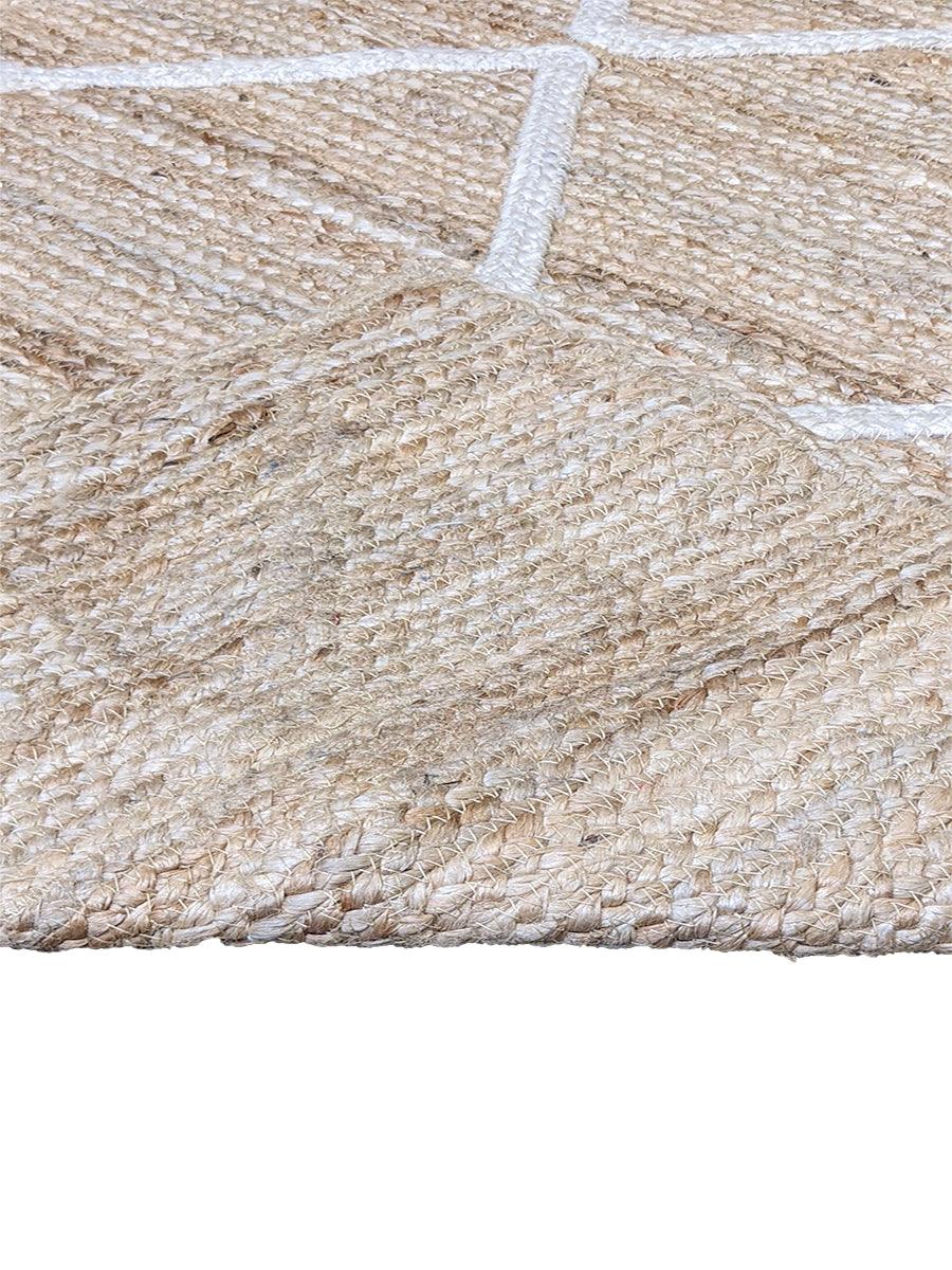 Whisk - Size: 5.1 x 3 - Imam Carpet Co