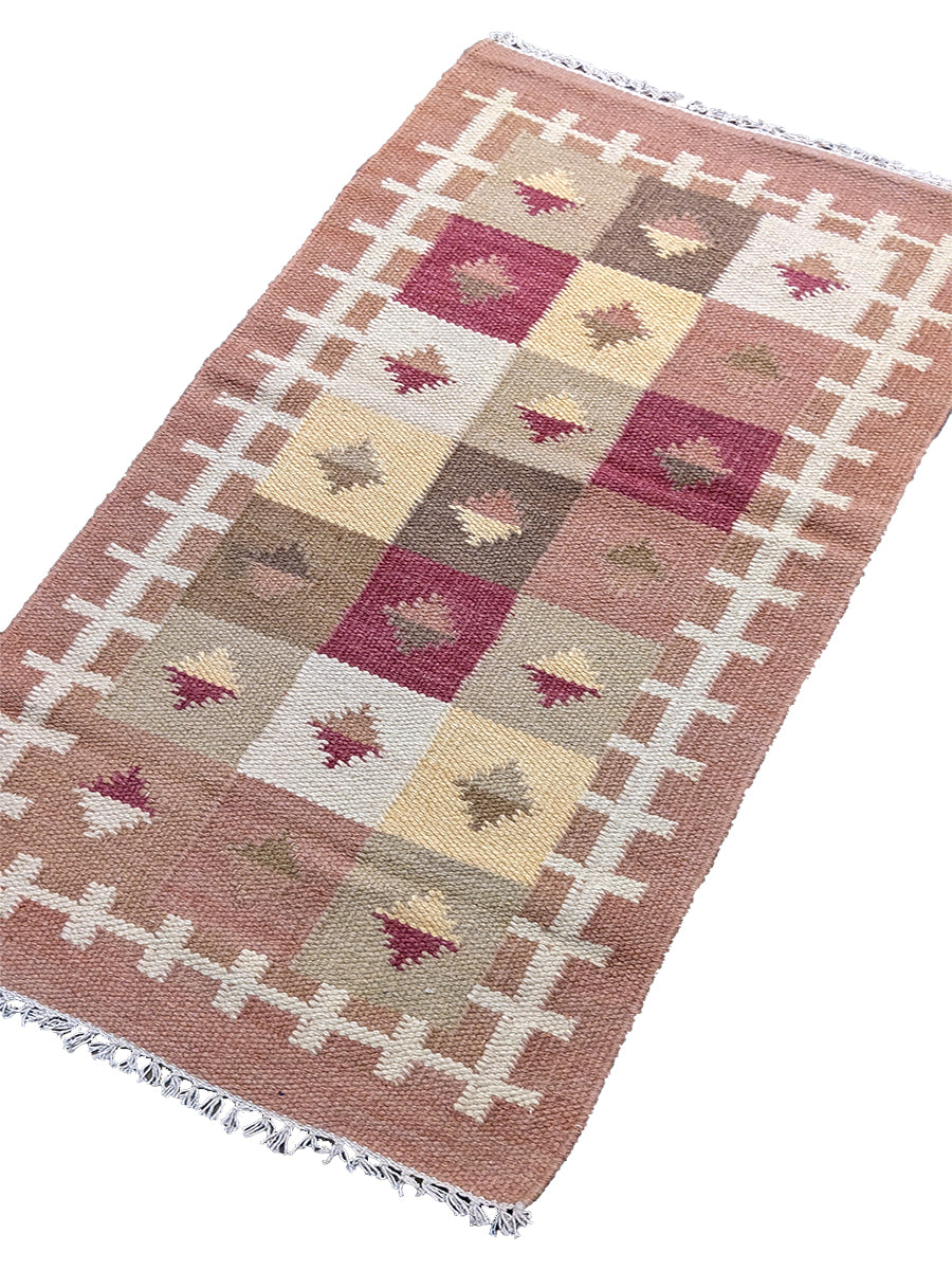 Flourish - Size: 4.5 x 2.4 - Imam Carpet Co