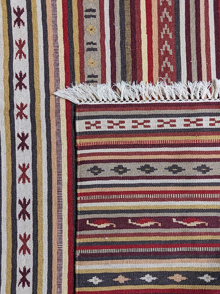 Ember - Size: 7.10 x 5.7 - Imam Carpet Co