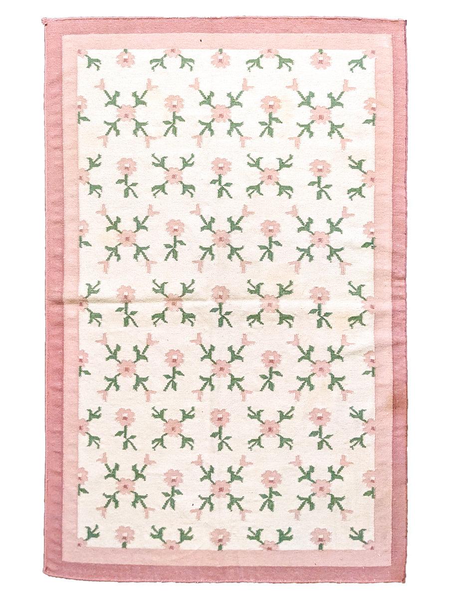 Vivid - Size: 5.8 x 3.10 - Imam Carpet Co