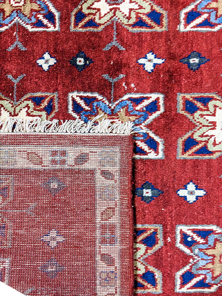 Marjane - Size: 9.10 x 6.3 - Imam Carpet Co