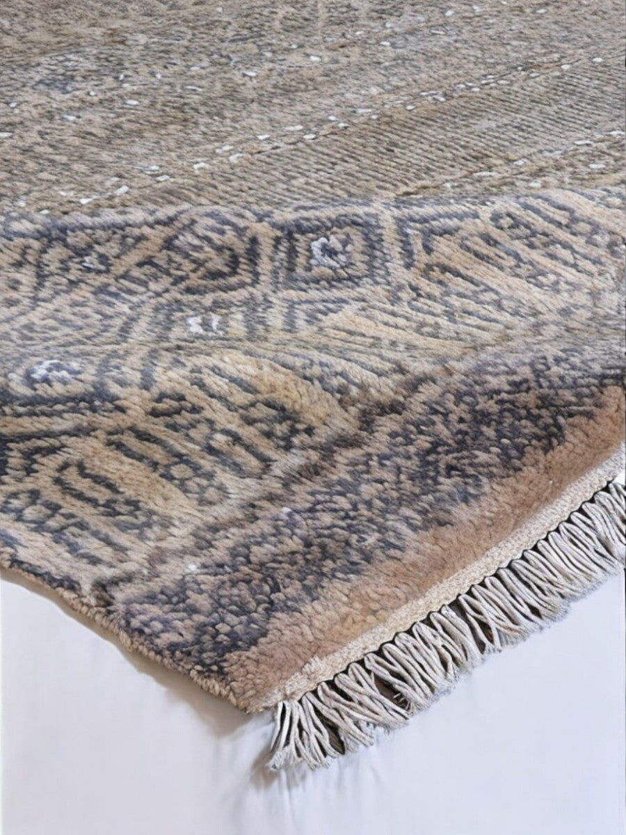 Riad - Made to Order