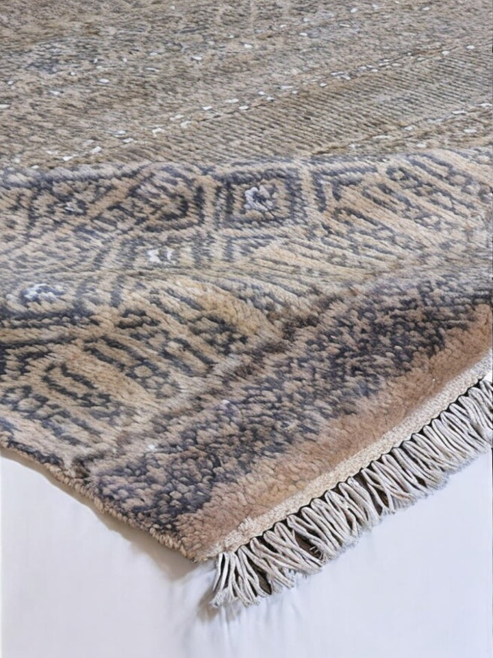 Riad - Made to Order