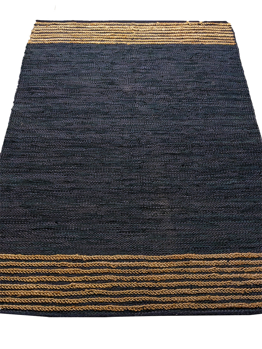 Ethnoloom - Size: 8.2 x 4.11 - Imam Carpet Co