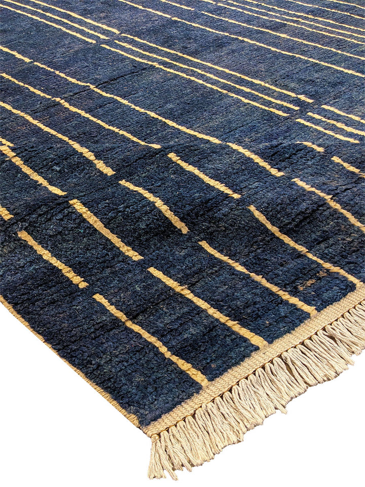 Flourishia - Size: 8.11 x 6.2 - Imam Carpet Co