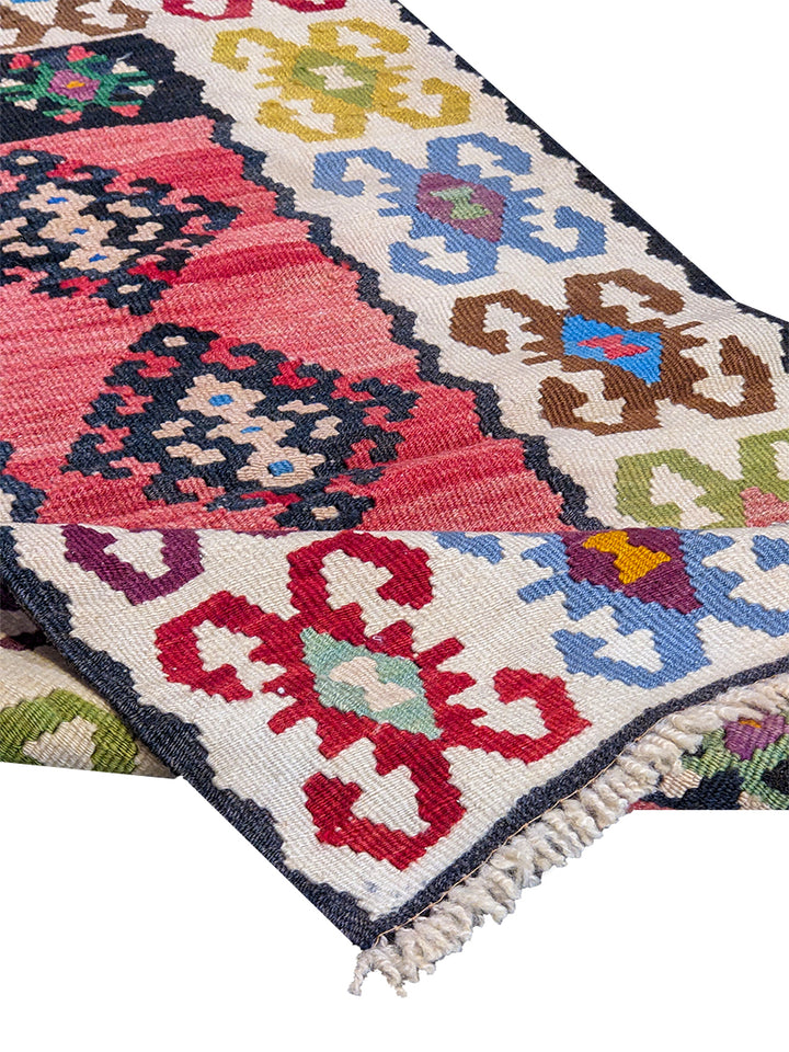 Finesse - Size: 3.7 x 1.10 - Imam Carpet Co