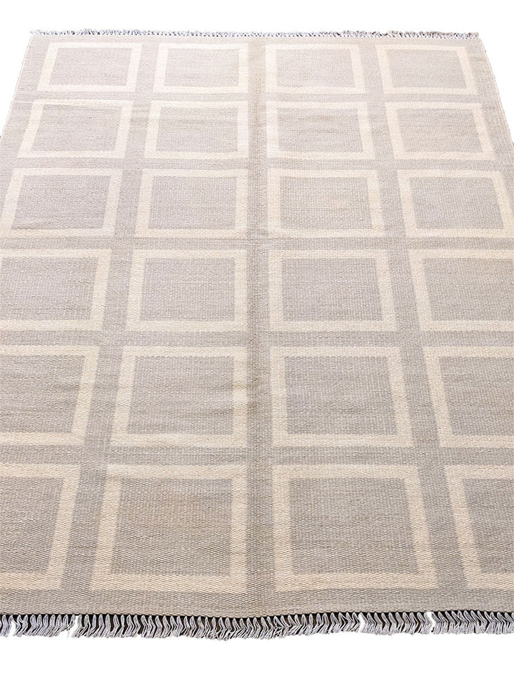 Summit - Size: 6.5 x 4.5 - Imam Carpet Co