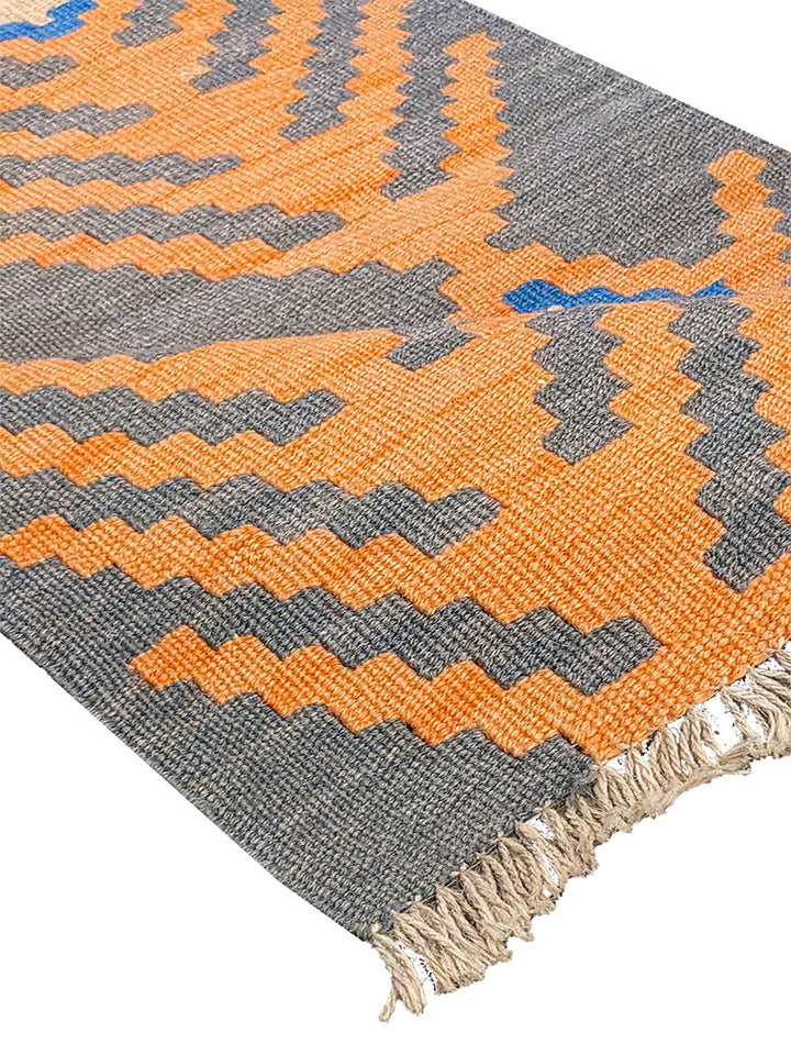 Artisagle - Size: 2.9 x 1.10 - Imam Carpet Co