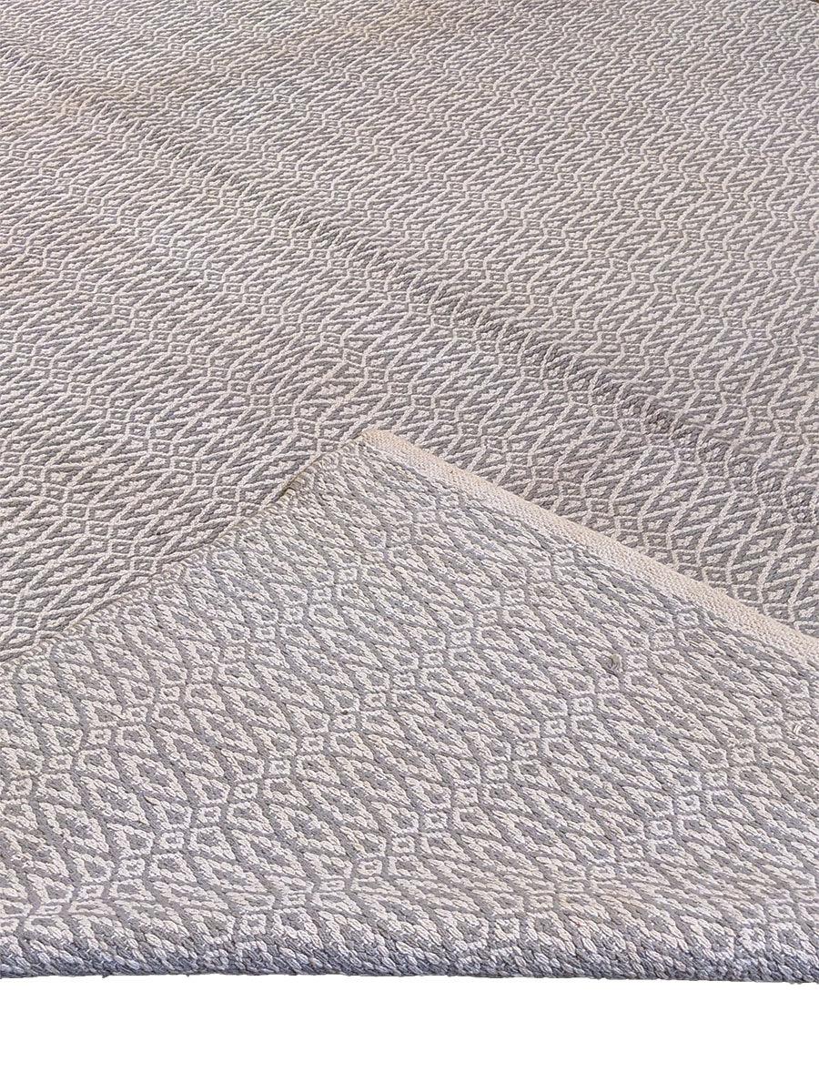 Ethnoread - Size: 9.4 x 5.8 - Imam Carpet Co
