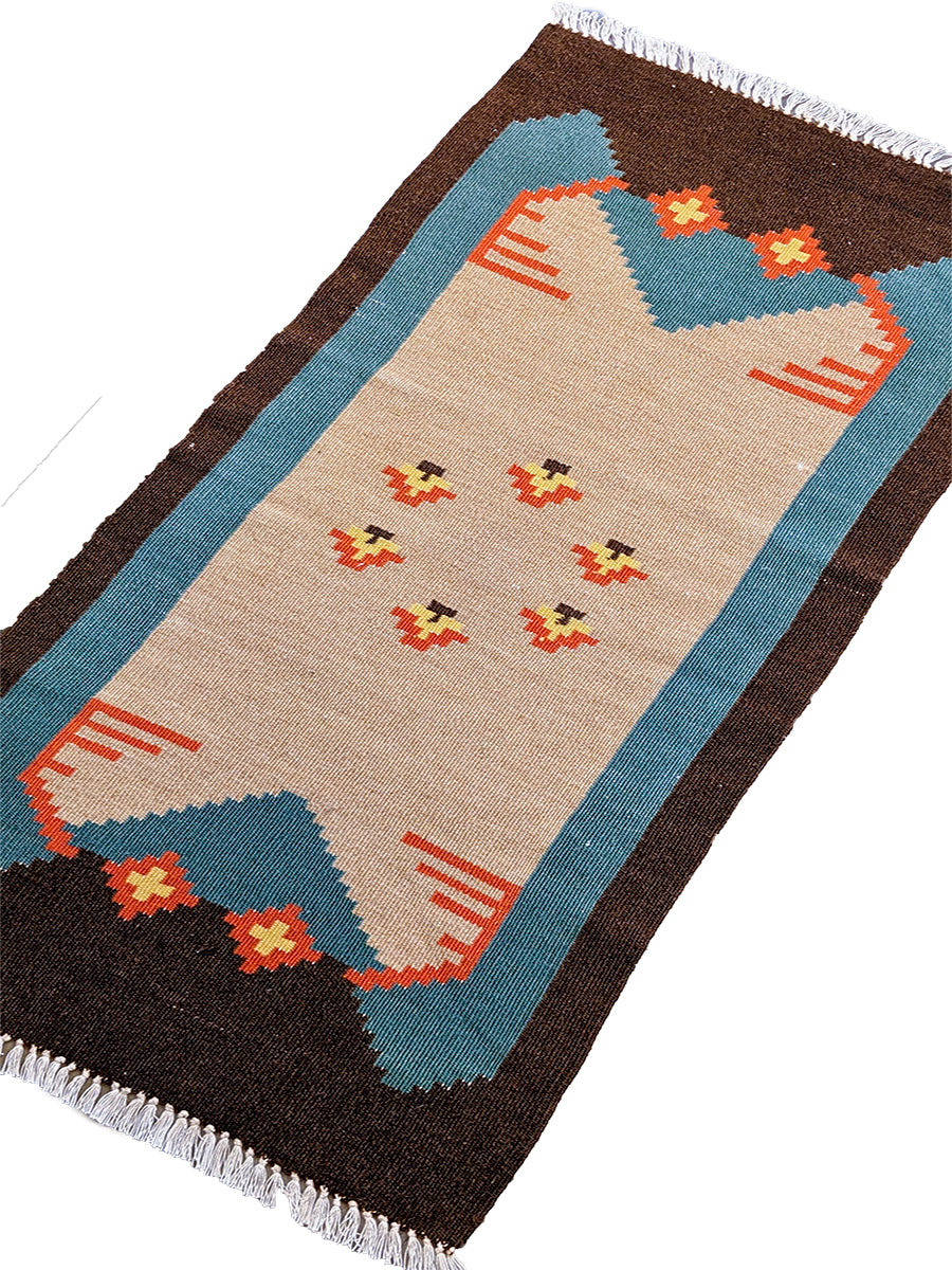 Textile - Size: 3.8 x 1.9 - Imam Carpet Co
