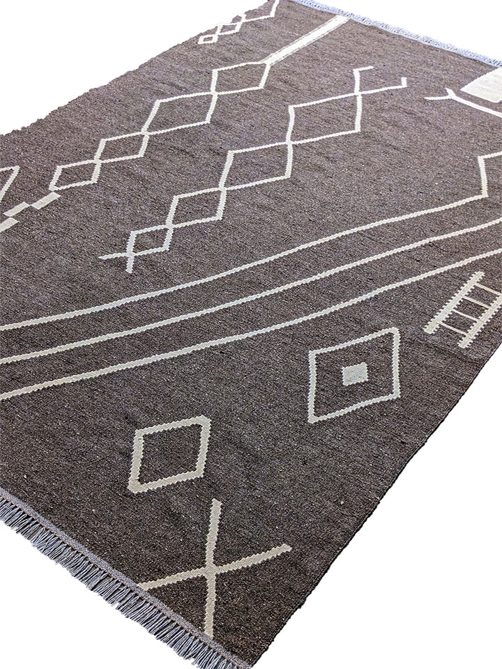 Neobula - Size: 8.1 x 5.6 - Imam Carpet Co