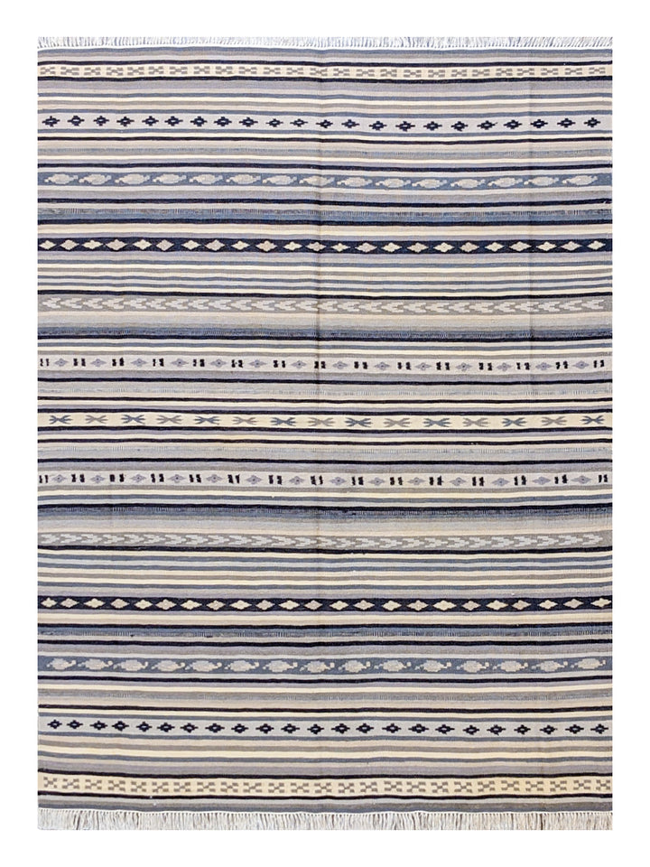 Trovestry - Size: 6.8 x 4.7 - Imam Carpet Co