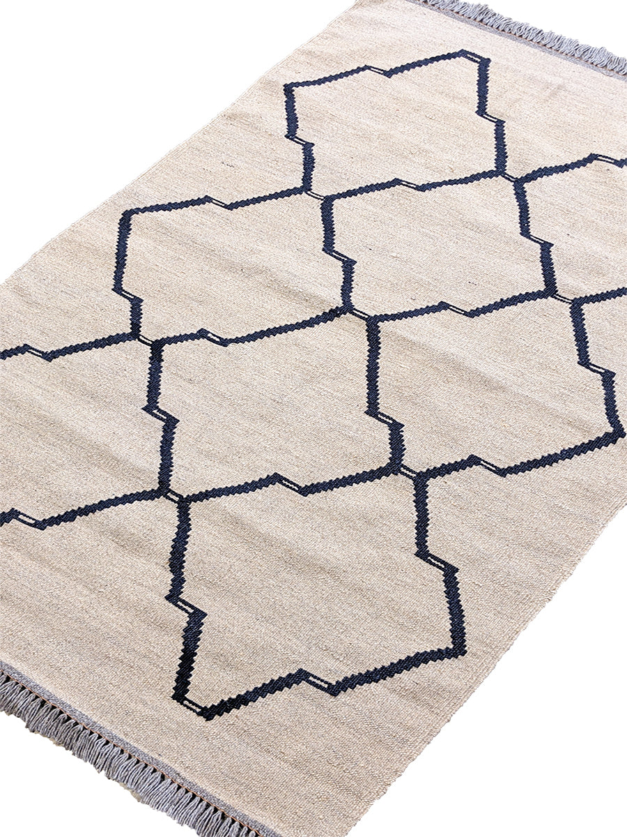 Arctic - Size: 5.1 x 3.2 - Imam Carpet Co
