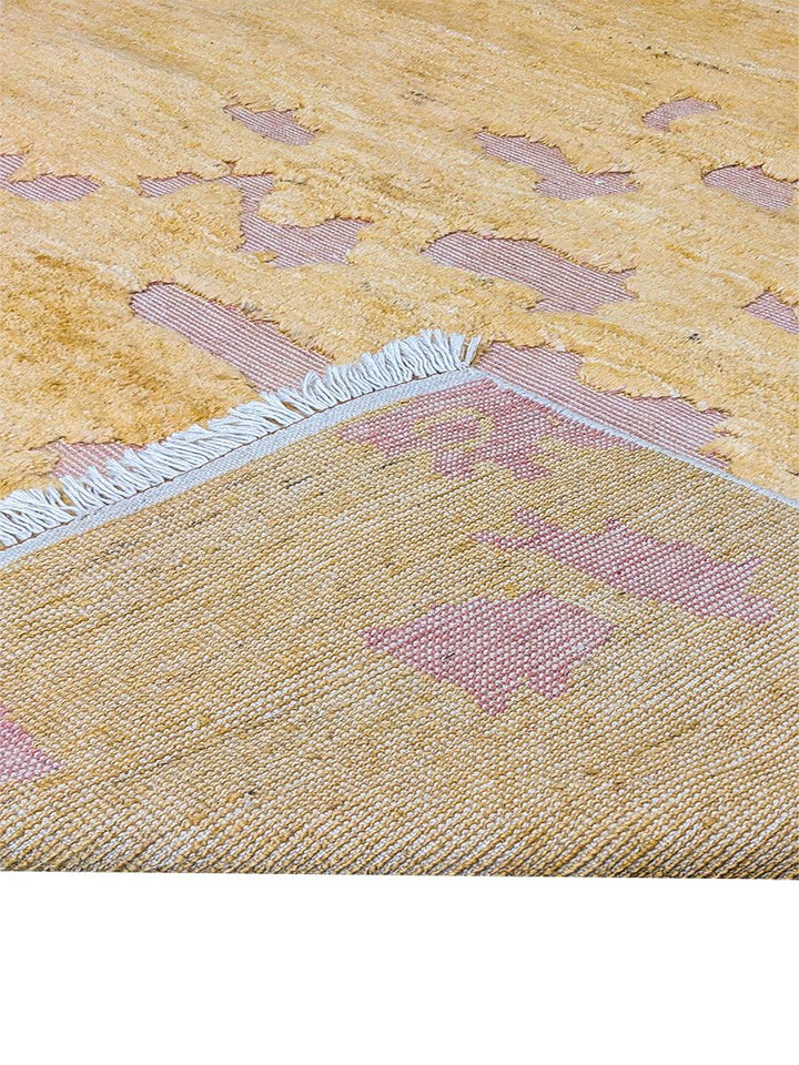 Metroista - Size: 8.2 x 5.3 - Imam Carpet Co