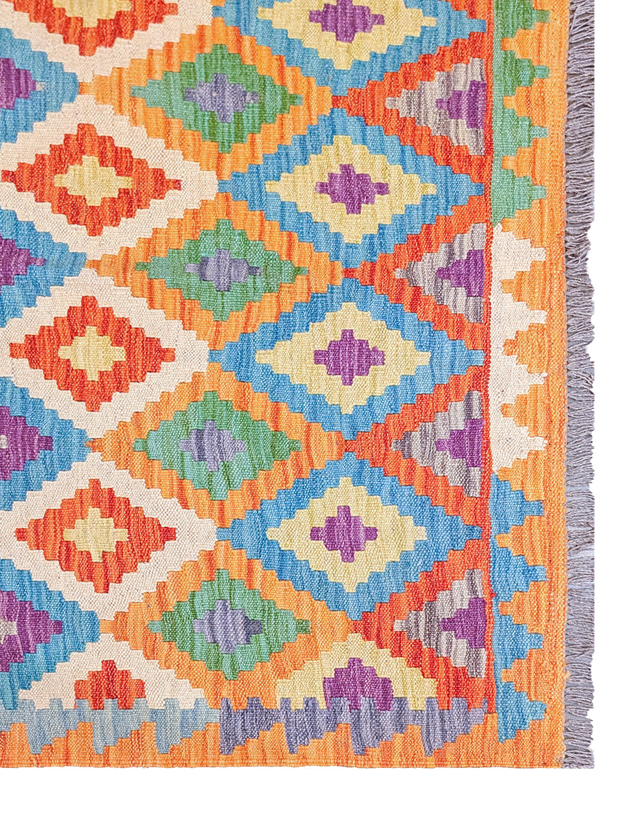 Herat - Size: 5.7 x 4.4 - Imam Carpet Co