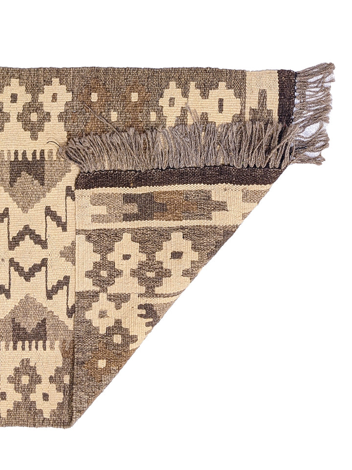 Zaranj - Size: 4.9 x 1.8 - Imam Carpet Co