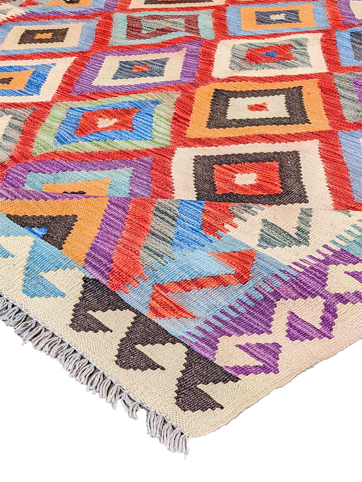 Inspired - Size: 6.8 x 5.5 - Imam Carpet Co