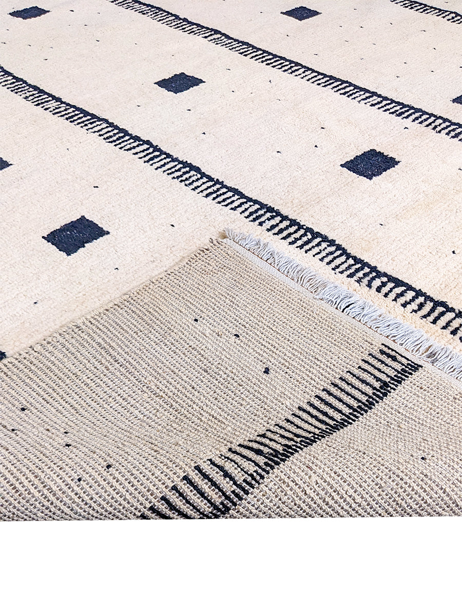 Vortexic - Size: 10.2 x 8.2 - Imam Carpet Co