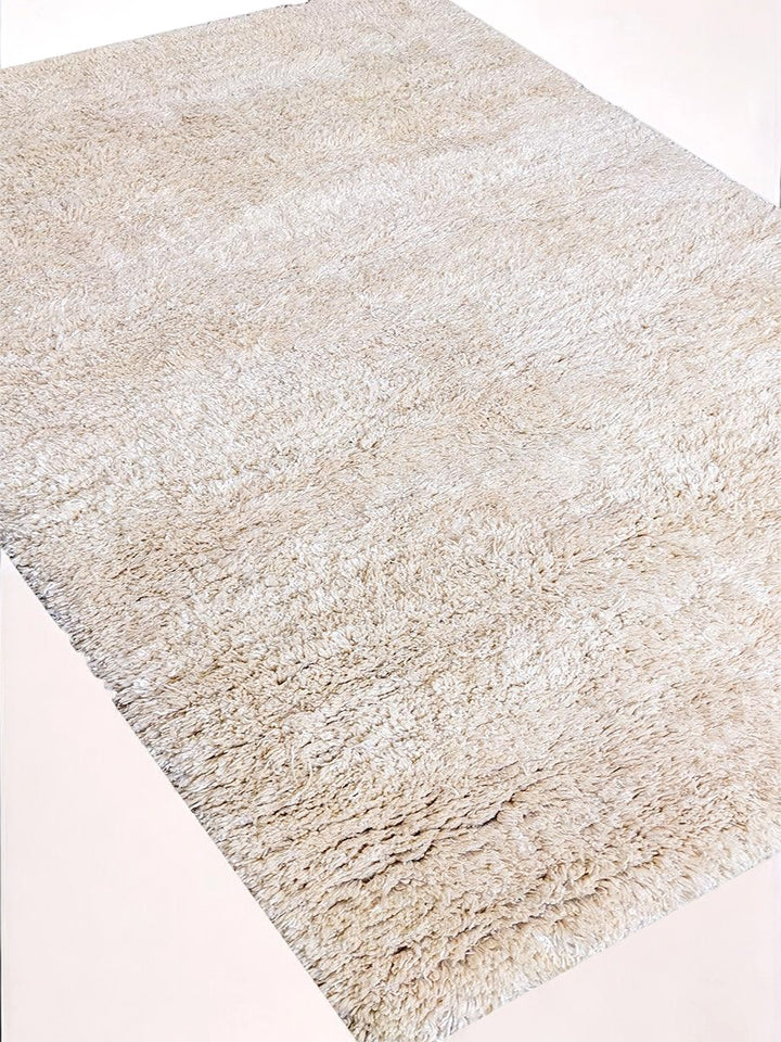 Modesh Shaggy Wool Rug - Size: Custom