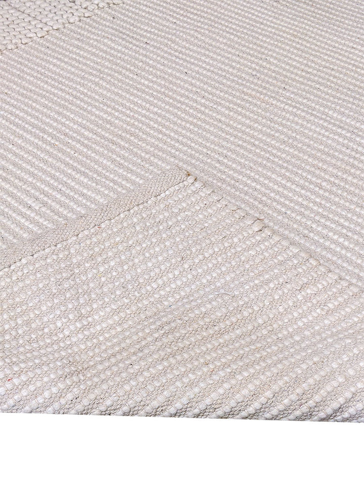 Nomest - Size: 5.9 x 3.10 - Imam Carpet Co