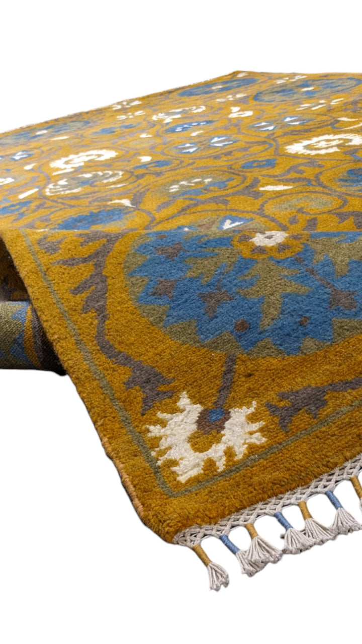 Safinaar - Size: 8. 9 x 6 - Imam Carpet Co