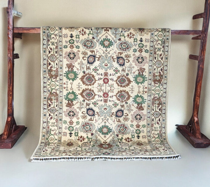Raya - Size: 9 x 6.1 - Imam Carpet Co