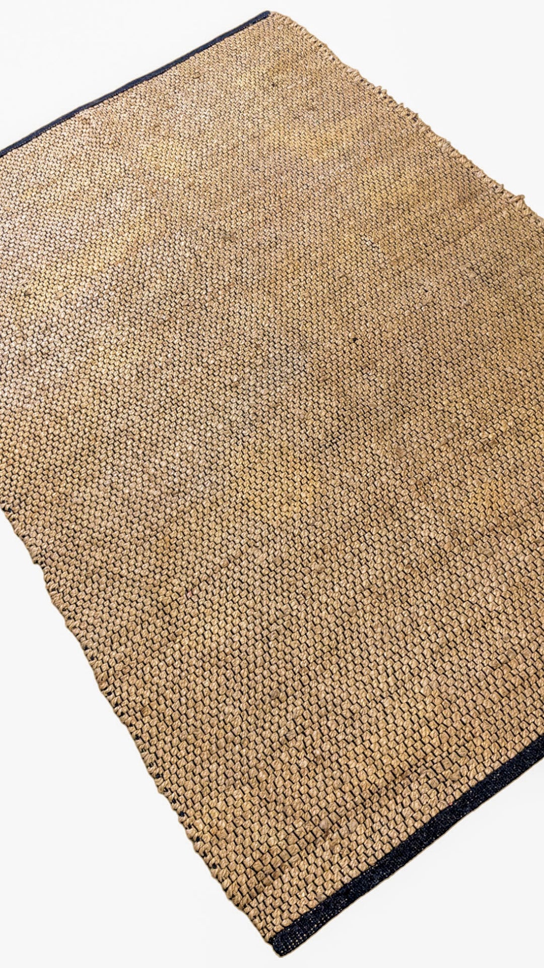 Noble - Size: 6.11 x 4.8 - Imam Carpet Co