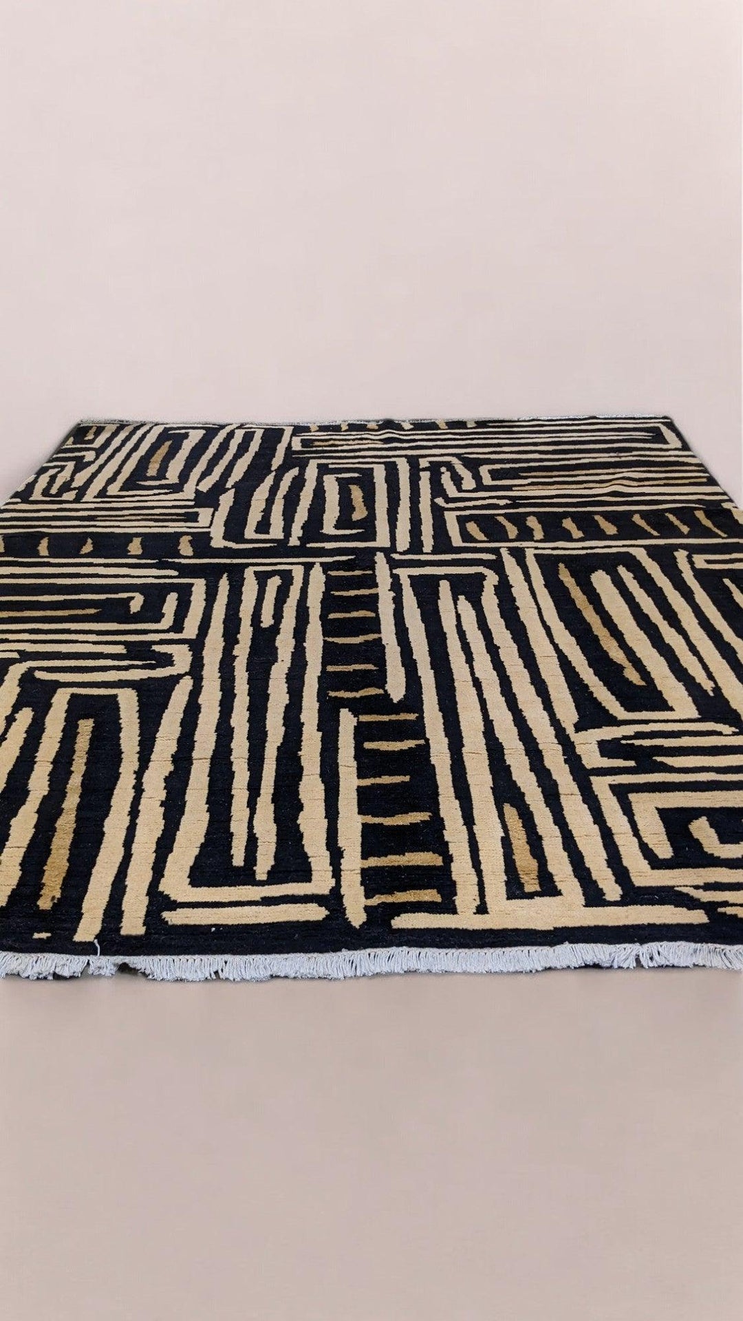 Zulu Hand Knotted Rug - Size: 9.10 x 8