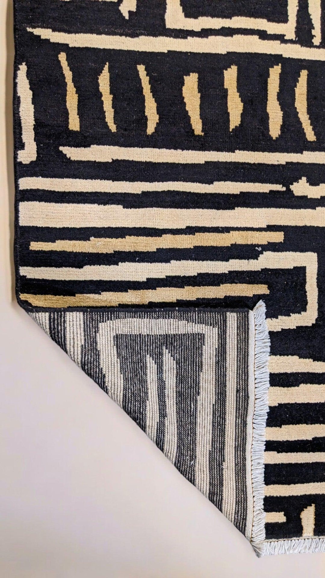 Zulu Hand Knotted Rug - Size: 9.10 x 8