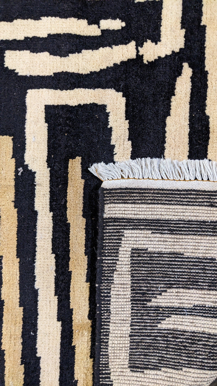 Zulu Hand Knotted Rug - Size: 9.10 x 8
