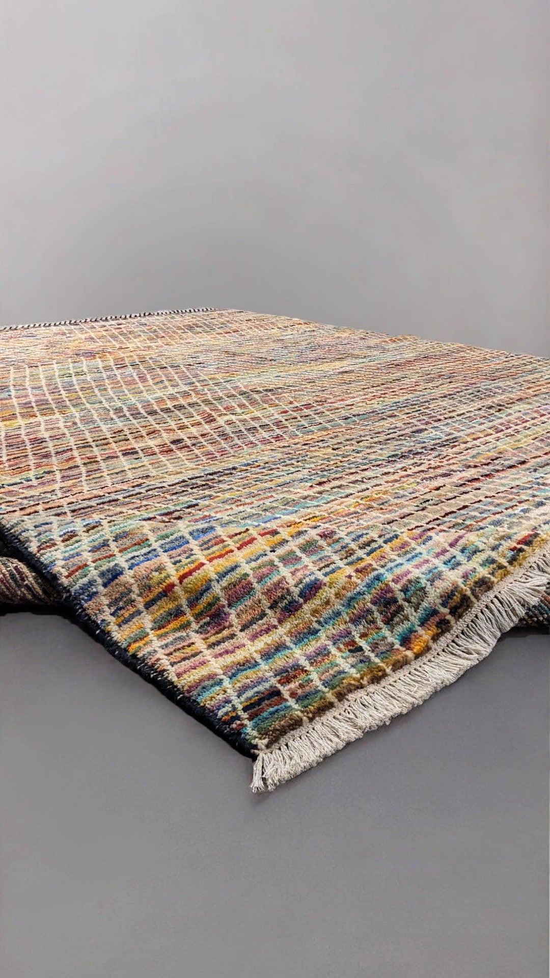 Ashanti Textured Berber Wool Rug - Size: 10.1 x 8.1