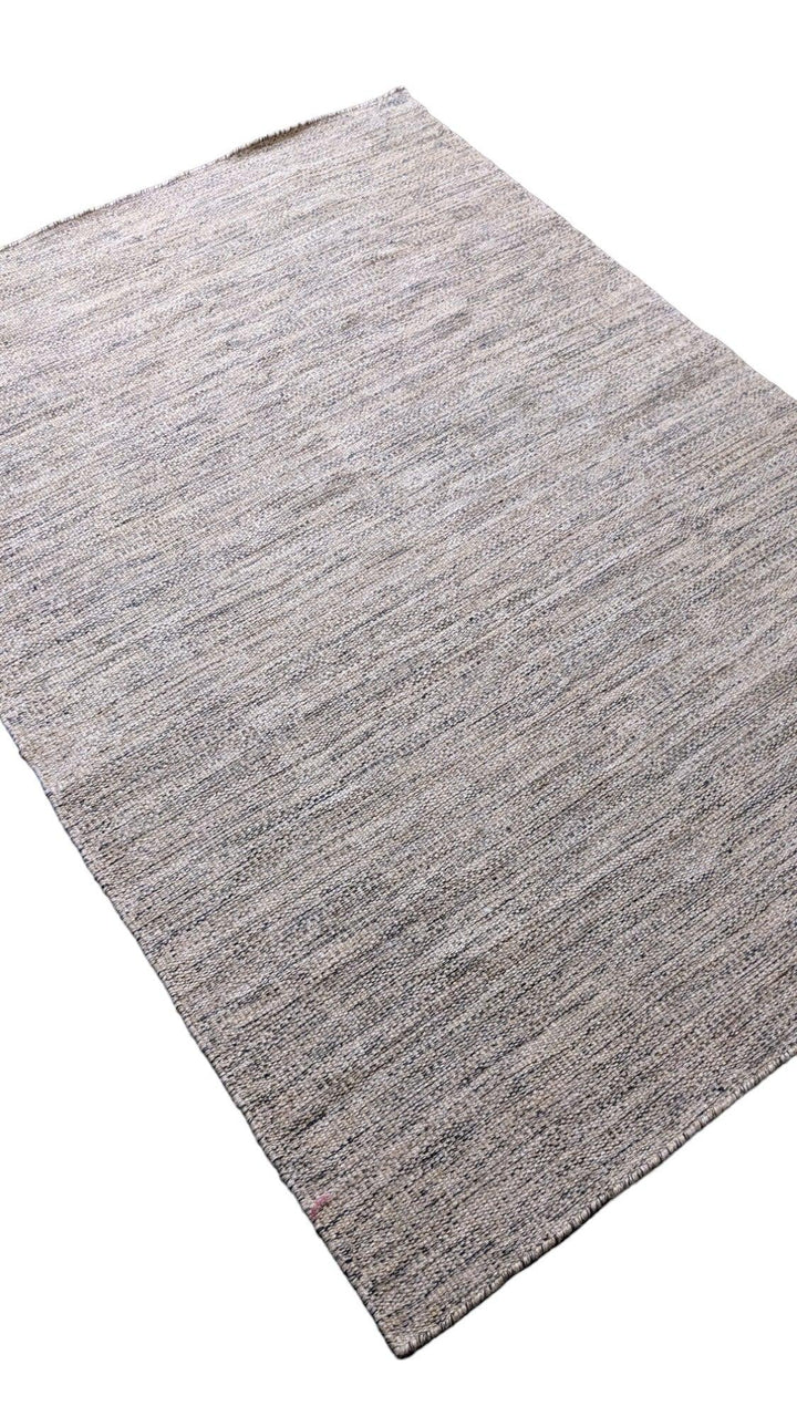 Modern Flatweave Rug - Size: 6.6 x 4.7