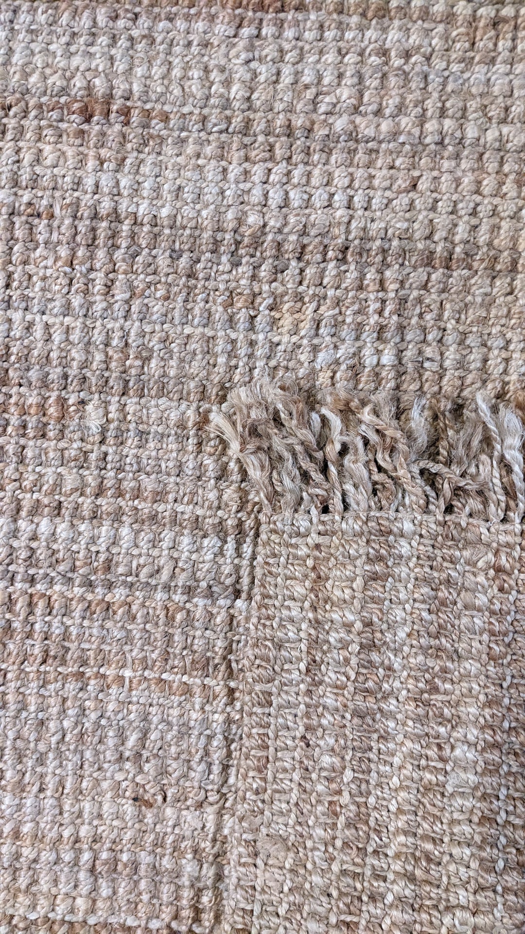 Chunky Natural Jute Rug - Size: 7.4 x 5.3
