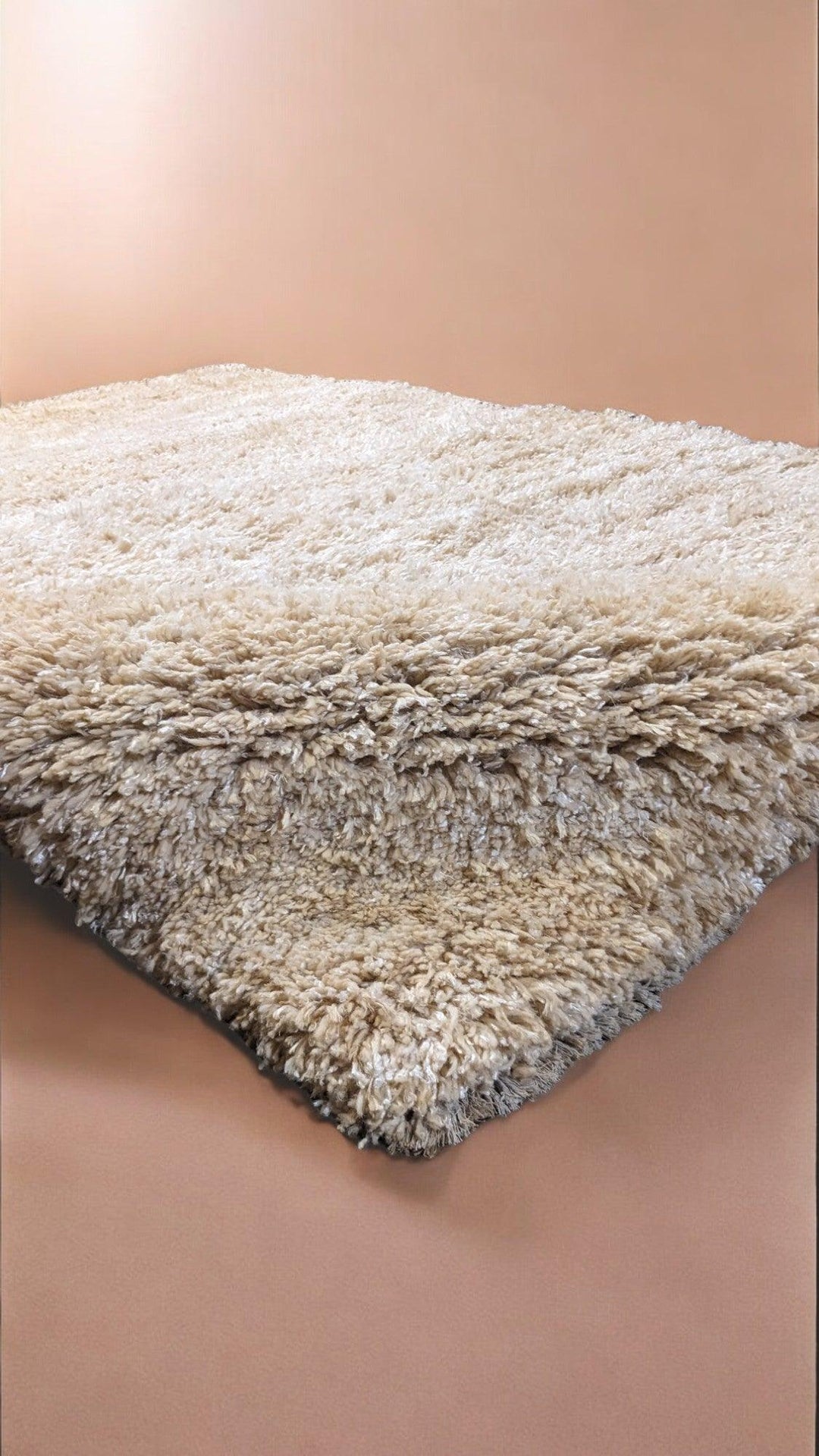 Axiom Shaggy Hand Knotted Rug - Size: 9 x 6.4
