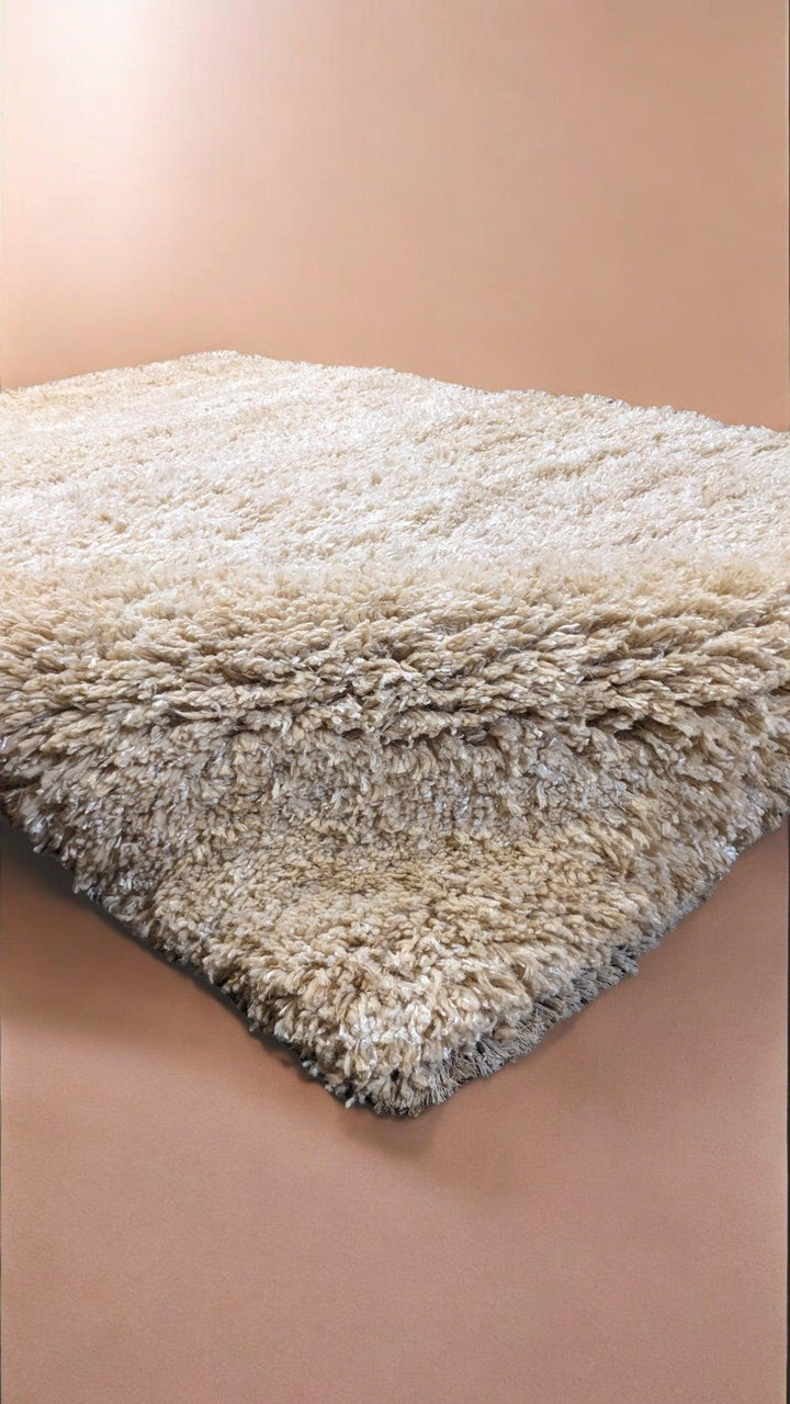 Axiom Shaggy Hand Knotted Rug - Size: 9 x 6.4