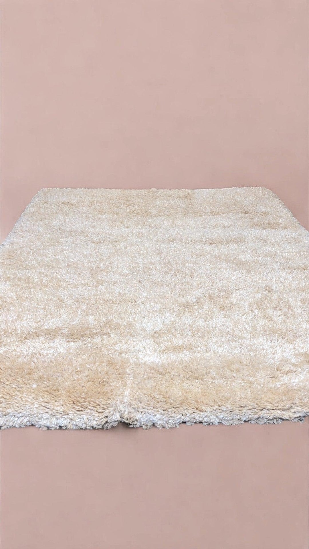 Lumen Shaggy Hand Knotted Rug - Size: 8.7 x 6.3