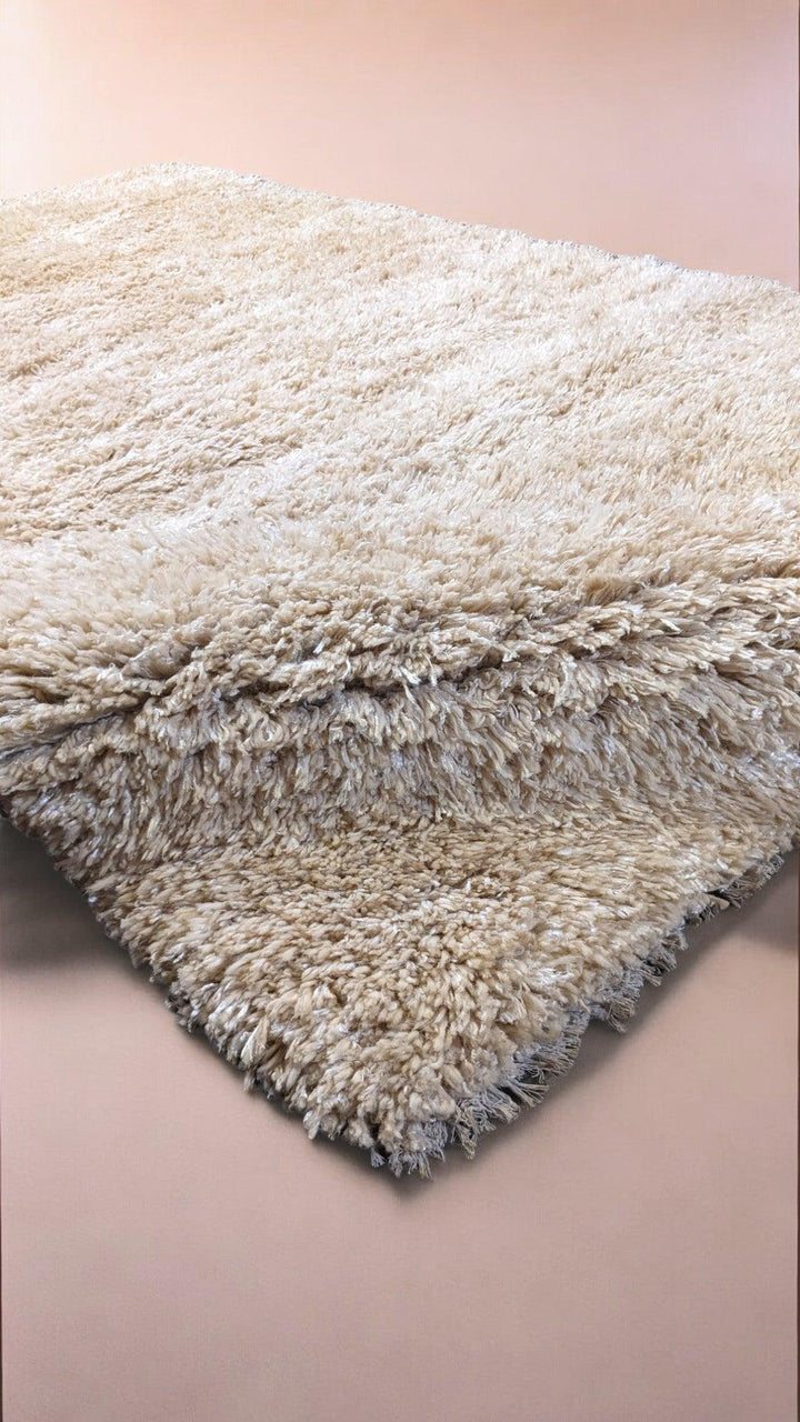 Lumen Shaggy Hand Knotted Rug - Size: 8.7 x 6.3