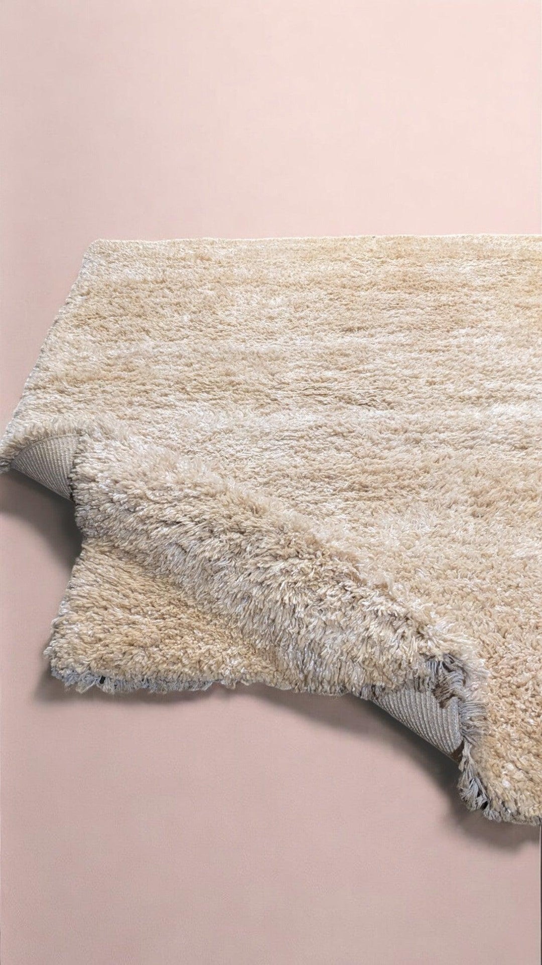 Lumen Shaggy Hand Knotted Rug - Size: 8.7 x 6.3