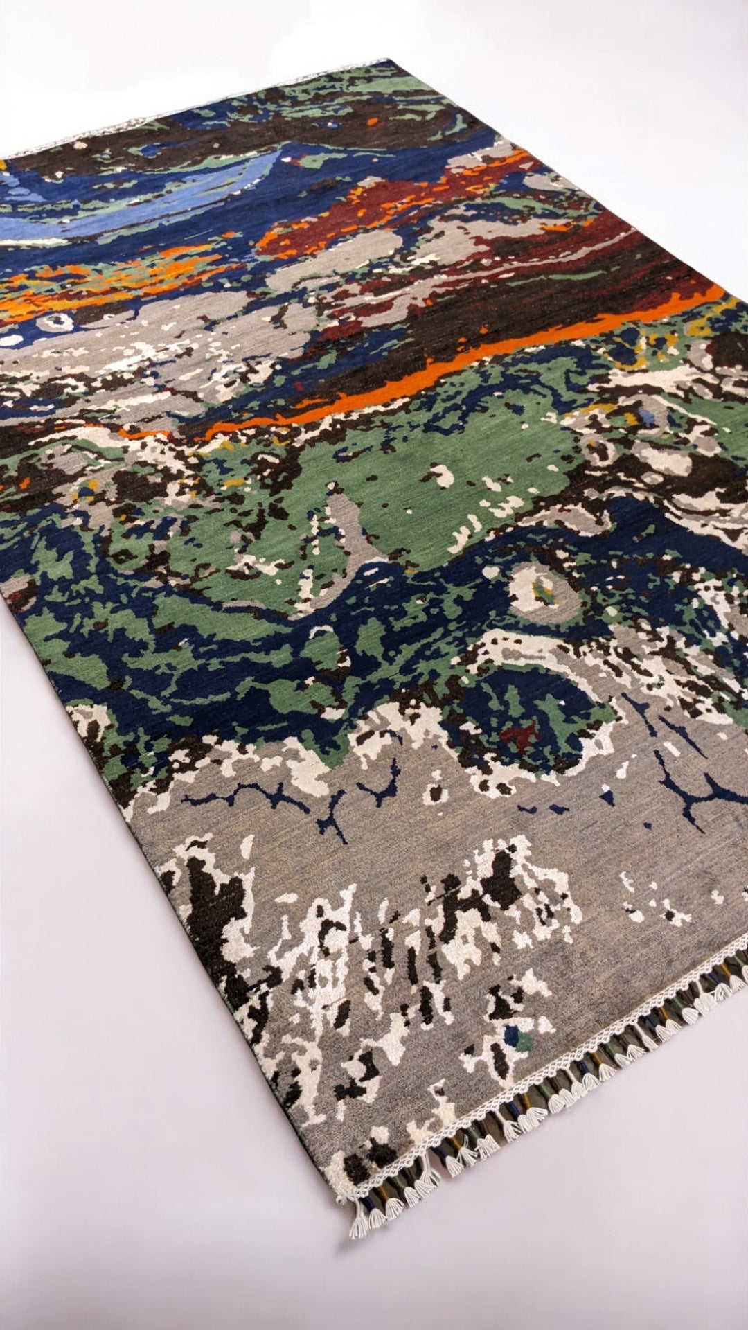 Modern Chobi Silk & Wool Rug - Size: 9.4 x 6