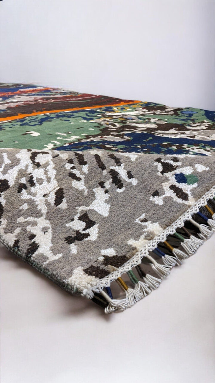 Modern Chobi Silk & Wool Rug - Size: 9.4 x 6