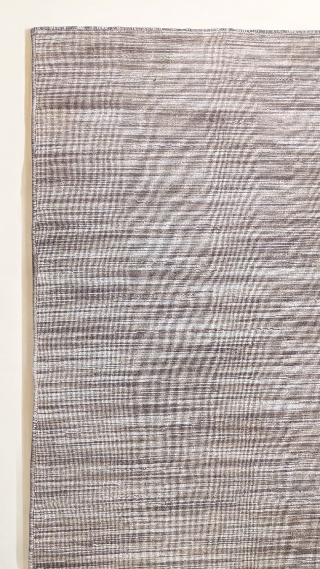 Modern Flatweave Rug - Size: 7.6 x 5.3