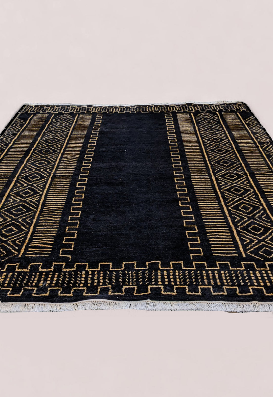 Raven Berber Wool Rug - Size: 9.11 x 8