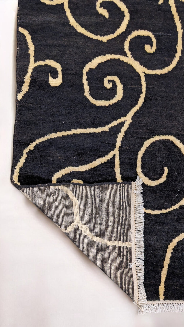 Crimson Berber Wool Rug - Size: 6 x 4