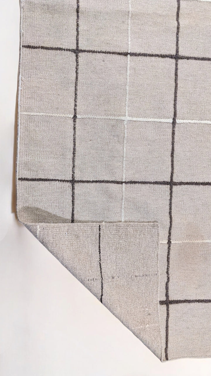 Modern Flatweave Rug - Size: 9.6 x 6.8