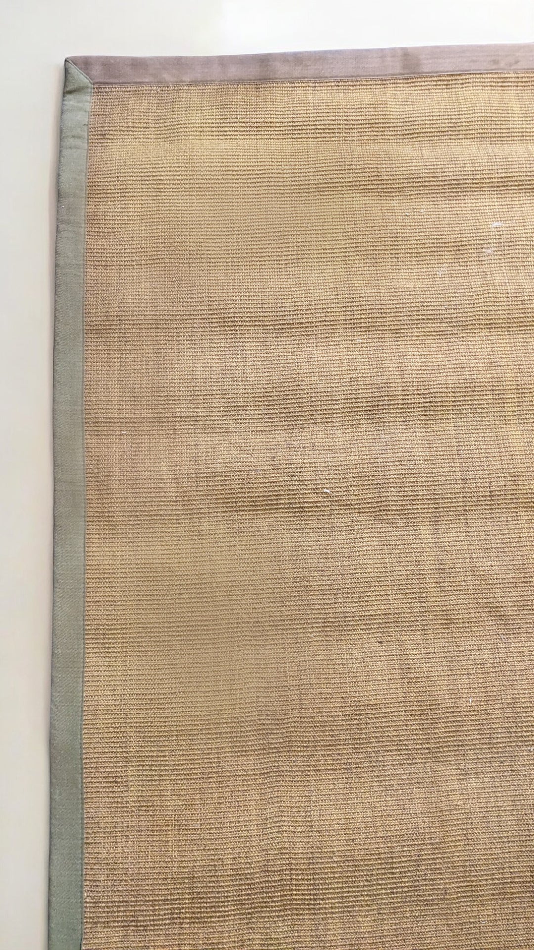Ruviana - Size: 10.2 x 7.10