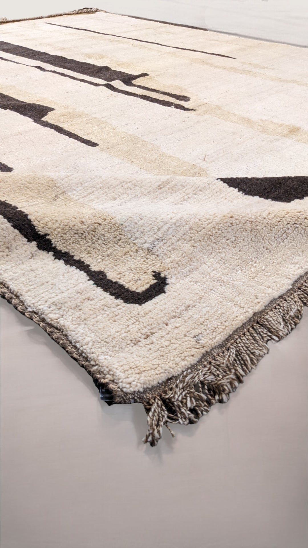 Jynx Hand Knotted Rug - Size: 9.9 x 8