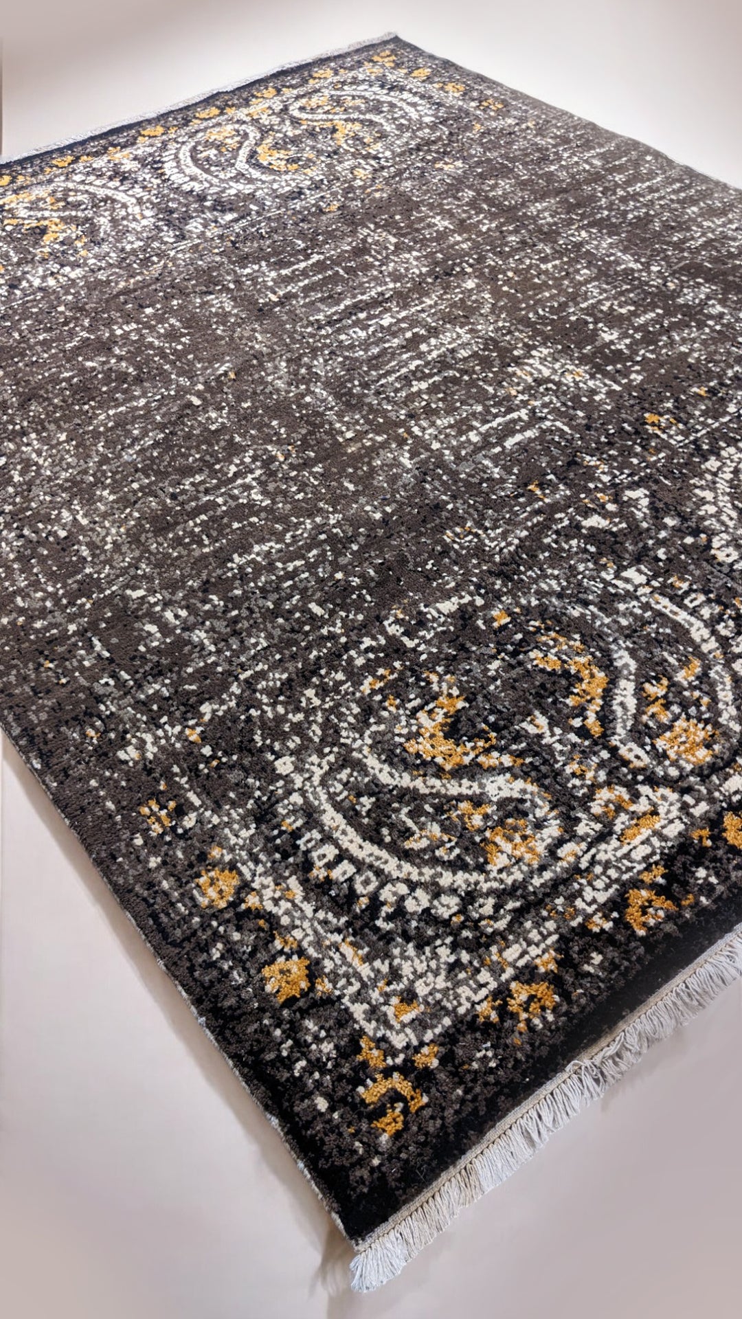 Kaiya Modern Chobi Wool Rug - Size: 10 x 8.2